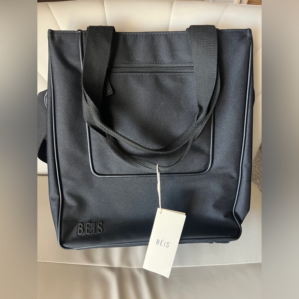 BEIS North to South Tote in Black